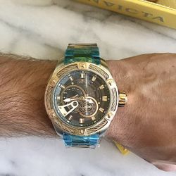 Invicta Watch, Brand New, Gold and Silver 