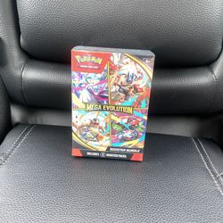 Pokémon Mega Evolutions Booster Bundle