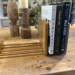 Wood Cookbook Stand & Bookend Set Expandable Oak Book Holder Counter Organizer