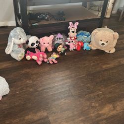 Free plushy’s come get them