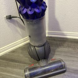 Dyson 50 Slim Ball Animal Upright Vacuum Cleaner
