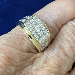 MAN’S DIAMOND RING 1 1/2CTW YELLOW GOLD SIZE 10