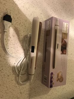 Hair straightener and mini Straightener