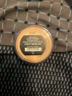 Bare minerals loose powder