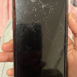 Cracked iPhone Se Still Works It’s Also Unlocked 