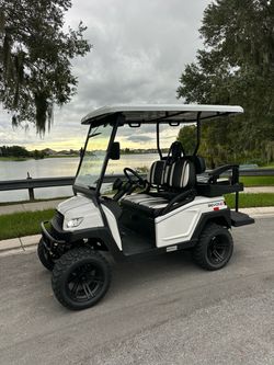 2022 BINTELLI BEYOND GOLF CART/2026 BATTERIES