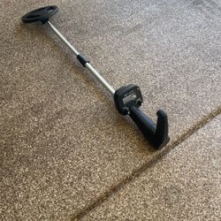 Medal Detectoe (Bounty Hunter)