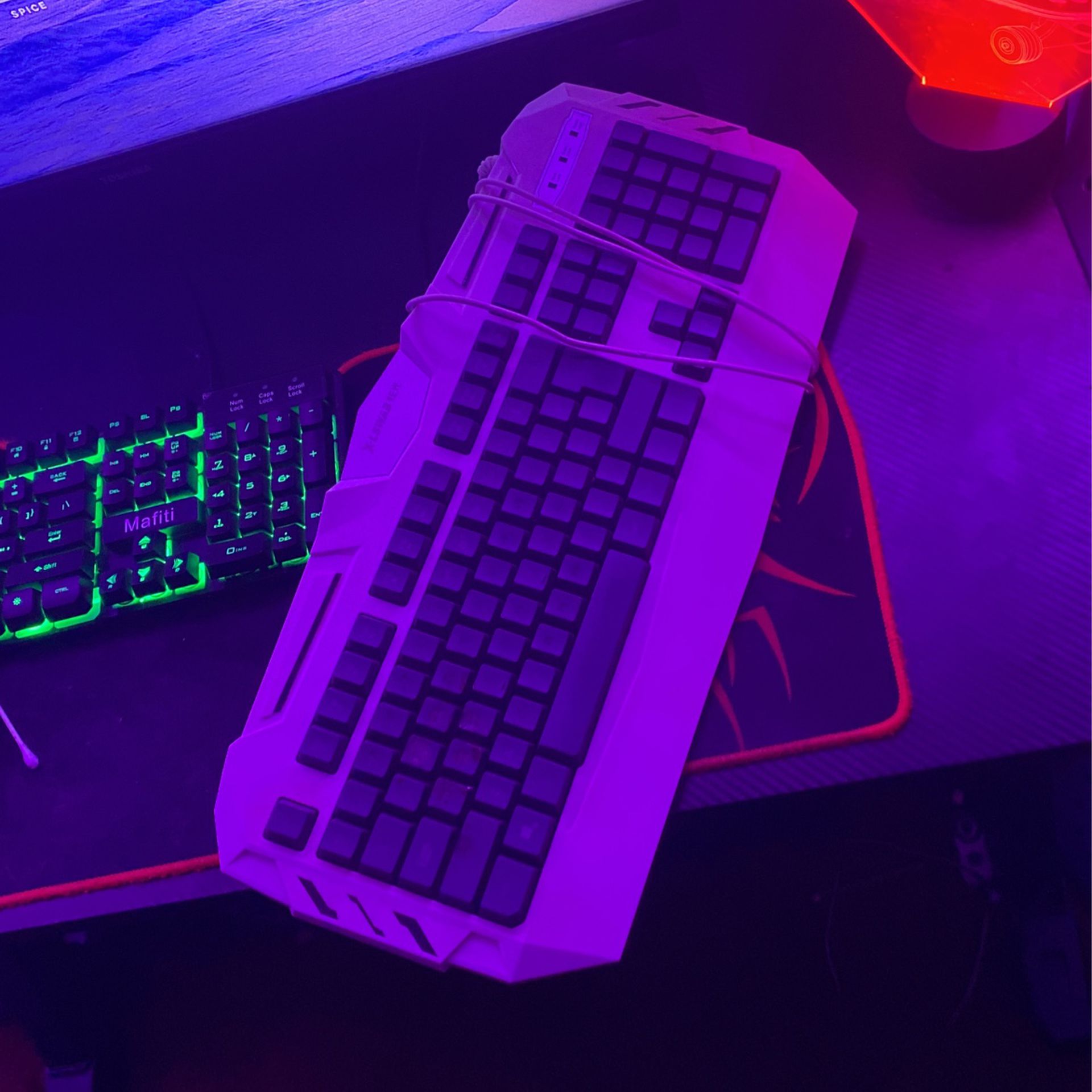 led rainbow keyboard 