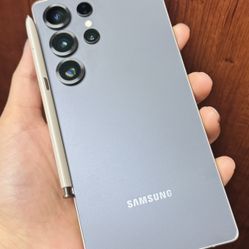 Samsung Galaxy s25 Ultra 256GB T-Mobile & Metro pcs Clean IMEI like New Condition 