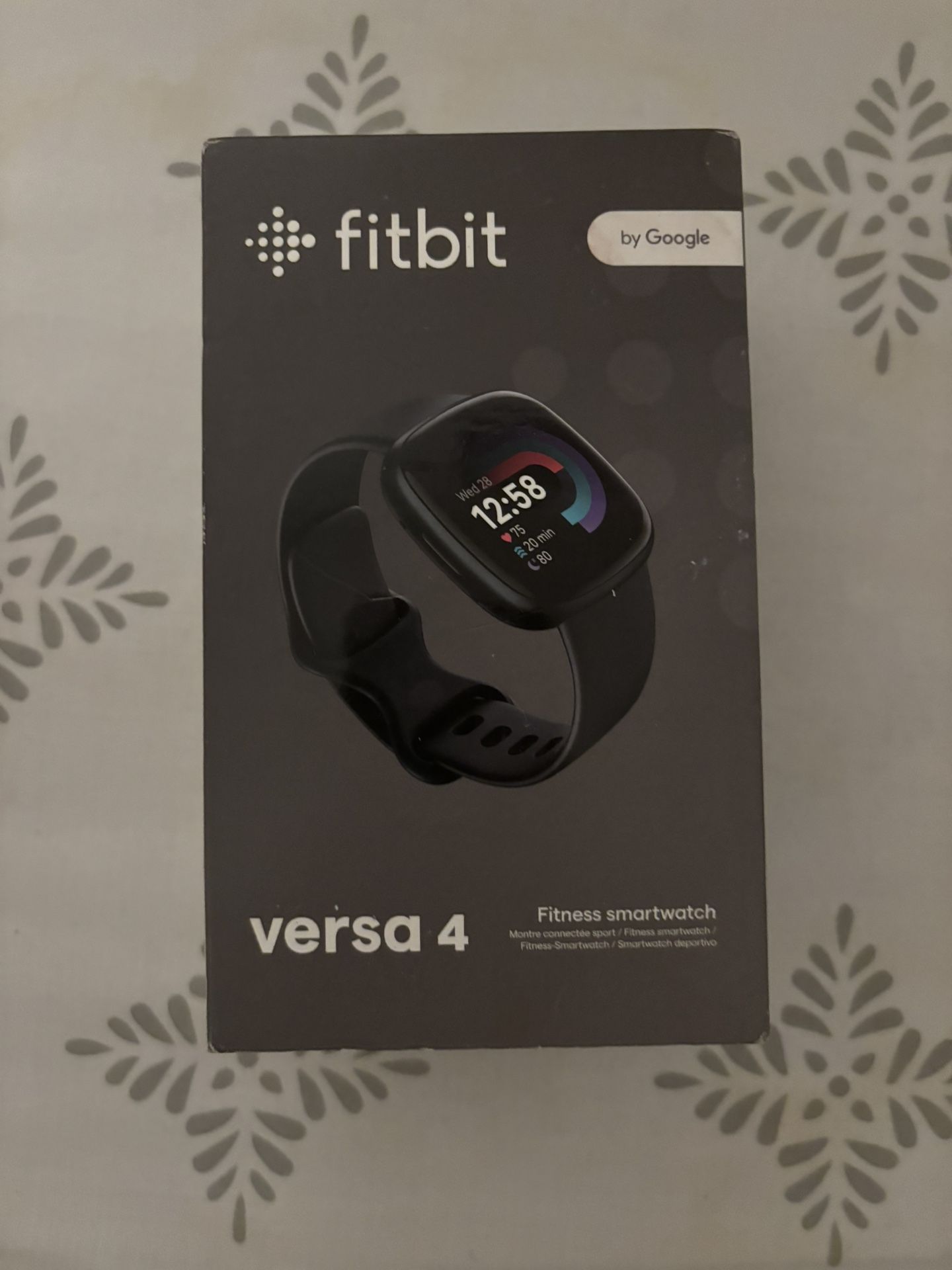 Fitbit Versa 4 Black