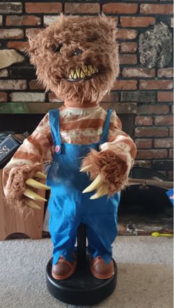 Spirit Halloween Roaming Creepy Bear Animatronic
