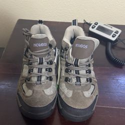 NWT Nevados Womens Size 7 Klondike Hiking Trail Work Boots V4161WEXT 