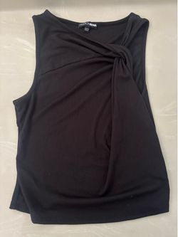 fashion nova tank size medium
