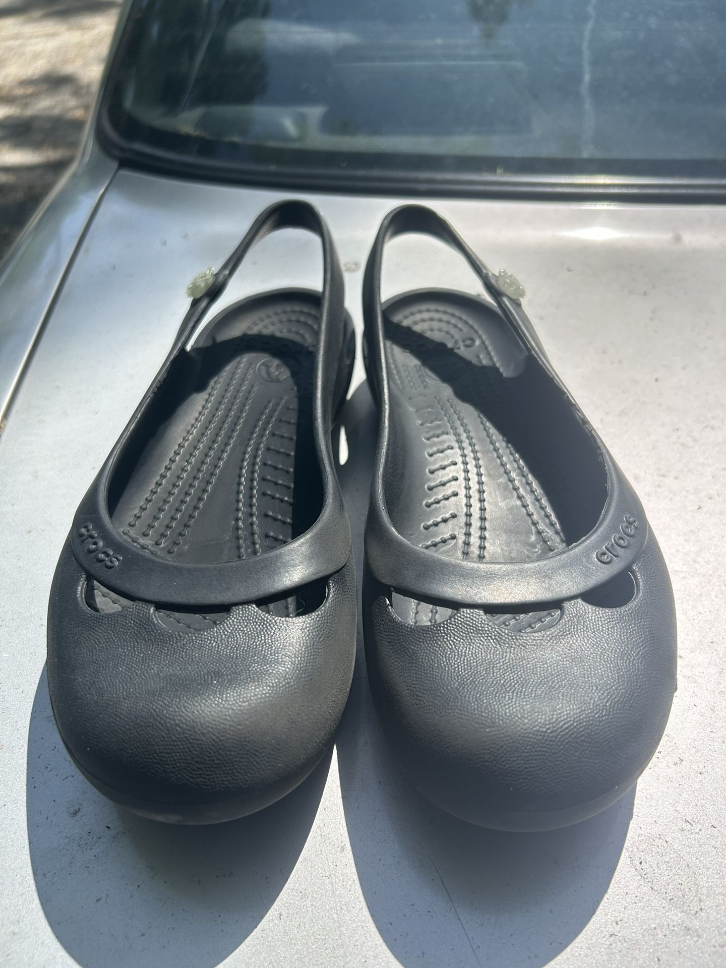 Women’s Size 8 Black Ballet Crocs