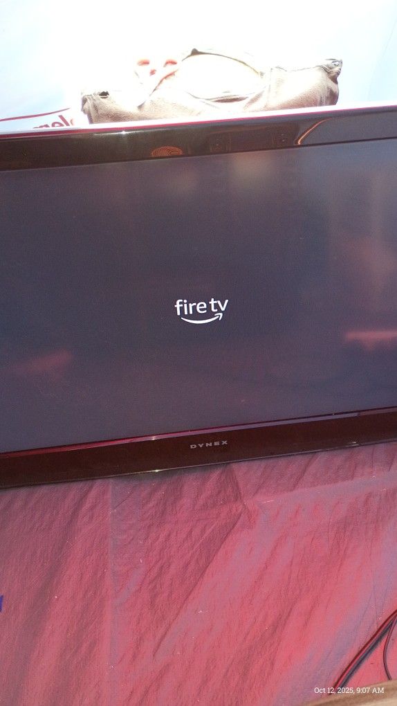 Dynex 32inch Flat Screen Tv