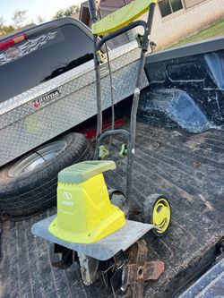 Dirt tiller