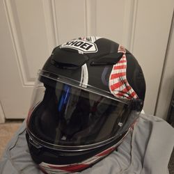 Shoei Z8 (RF-1400)