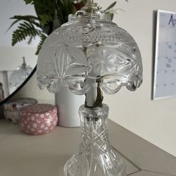 Vintage Glass Lamp (works)