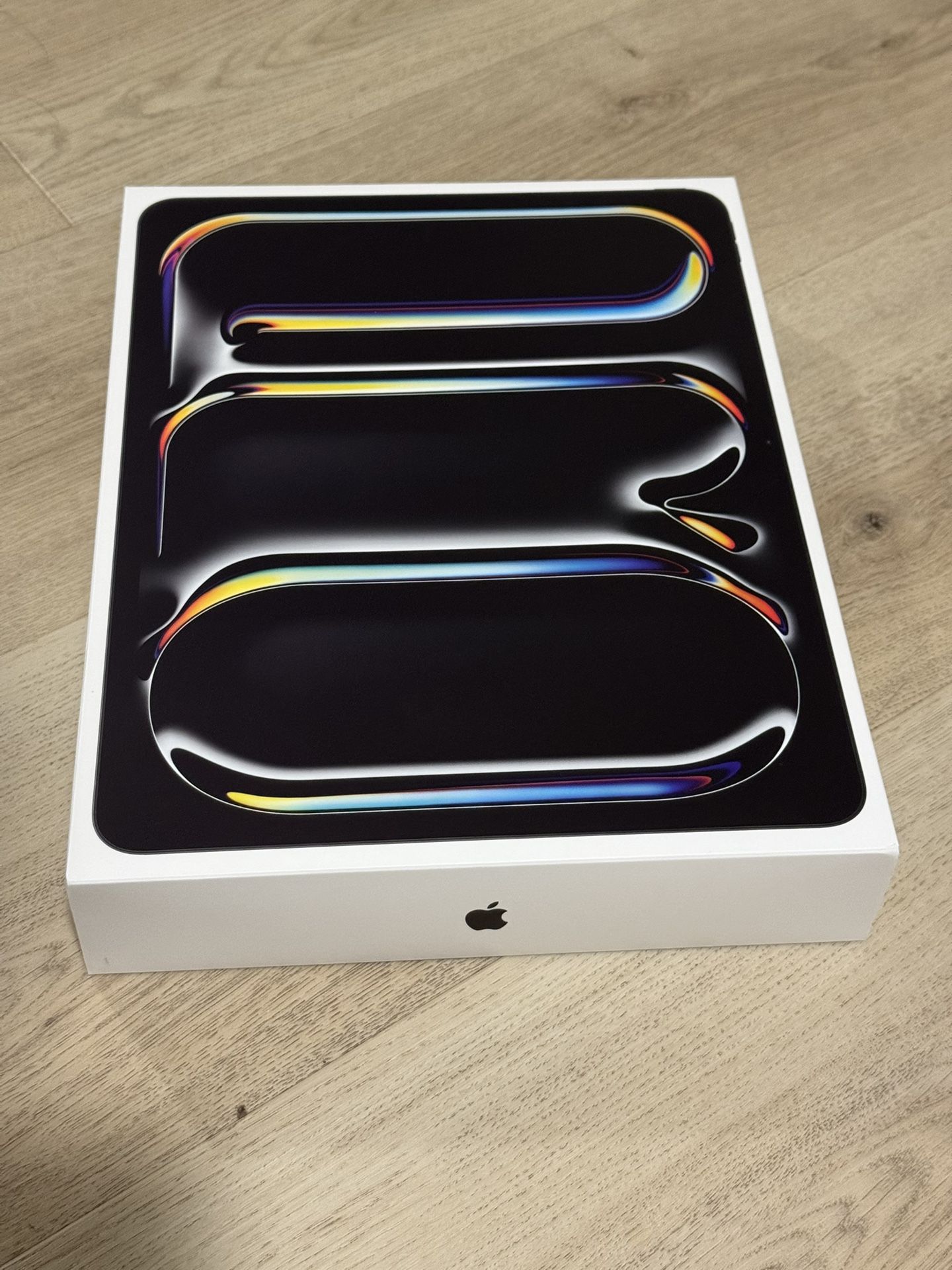 Ipad 13 Inch 1TB with Nano Textured Glass