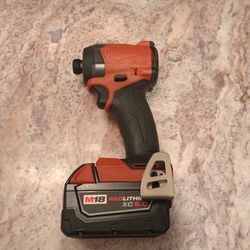 Milwaukee M18 Fuel Battery Impact 