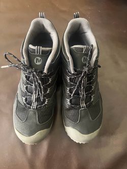 Merrell hiking boots for youth