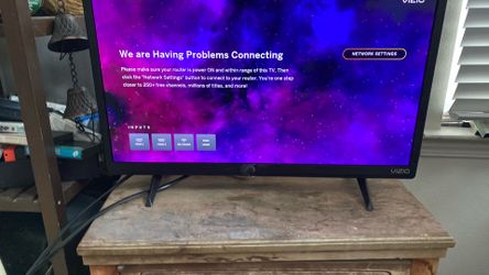 22 Inch Smart Vizio Tv 50$
