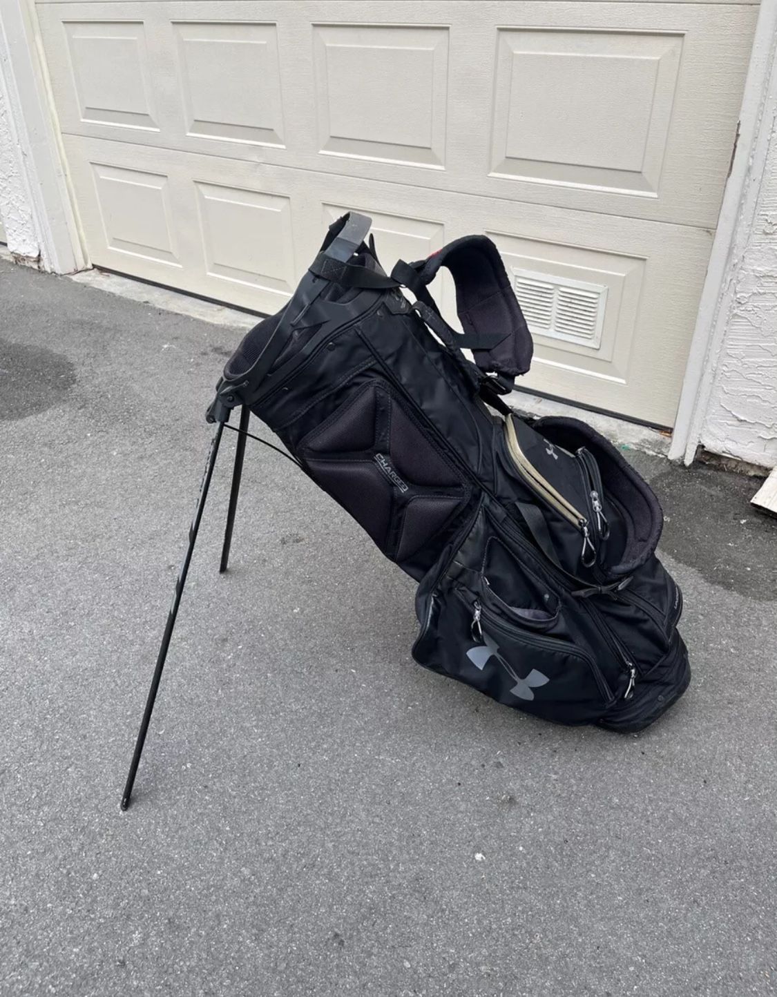 Under Armor Golf Bag