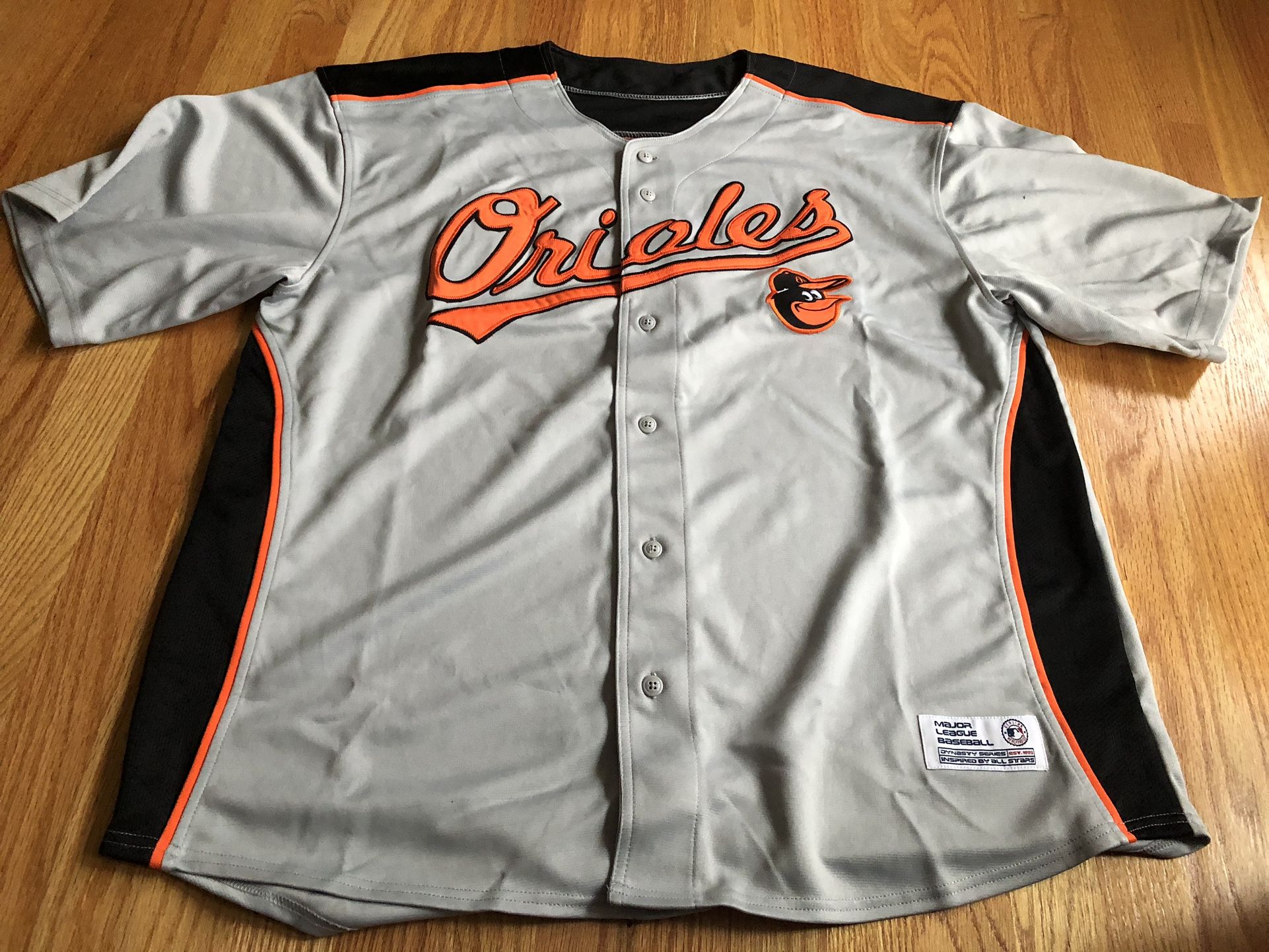 New MLB Orioles Jersey Dynasty Series Size XXL (50-52)