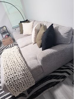 Light Grey Modern Boucle Sectional Sofa with Chaise