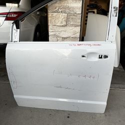 2009-2022 Town & Country Caravan Driver Door OEM