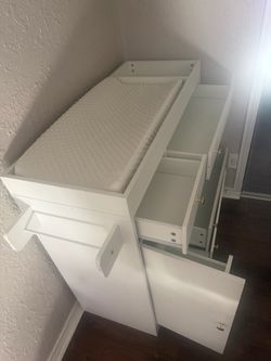 Baby changing station