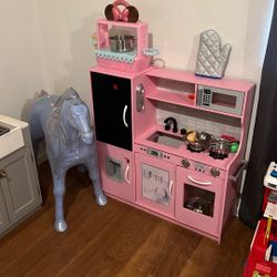 toy kitchen