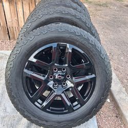 2026 NEW OEM ORIGINAL TAKEOFFS CHEVY SILVERADO TRAIL BOSS 20 INCH HAVE TPMS SENSORS TIRES BRIDGESTONE 99 % $ 1599