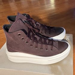 High Top Converse NEW 