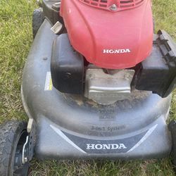 Honda Lawn Mower 