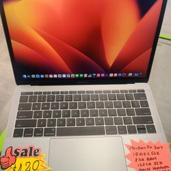 2017 MacBook Pro 13.3" in very good condition. Comes with Charger.