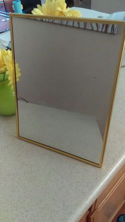 Super cute vanity mirror. With message board on back