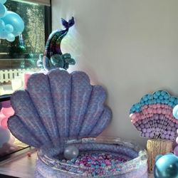 Mermaid Pool And Shell 