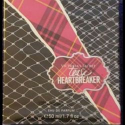 Victoria's secret TEASE HEARTBREAKER