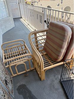 Rattan lounge chair