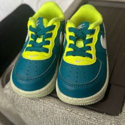 Nike Force 1 Shoes Toddler Size 5C Blue Volt White Crater Sole