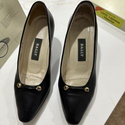 Bally Leather Shoes Size 4  M