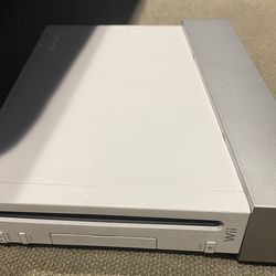 Nintendo Wii Console, games & remotes
