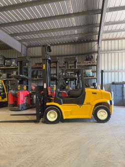 2019 Yale 15,500 lbs capacity forklift
