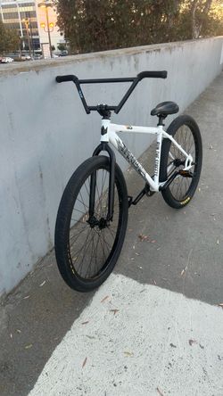 SE Bikes "Run The Streets" BMX Cruiser Bike