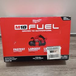 Milwaukee Band Saw M18 Fuel