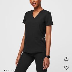 FIGS Scrubs - Casma Top / Livingston Pants