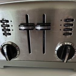 Cuisinart 4 Slot toaster