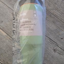 Owala 24 Oz Straw Tumbler 