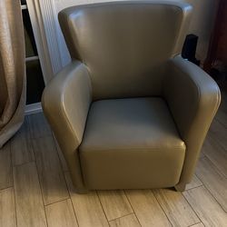 Single Sofa